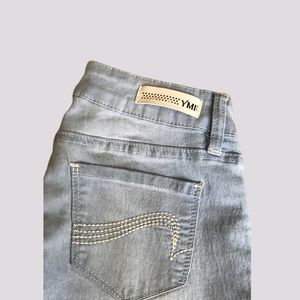 YMI Anklet Light Wash Folded Hem Skinny Jeans Junior Size 3